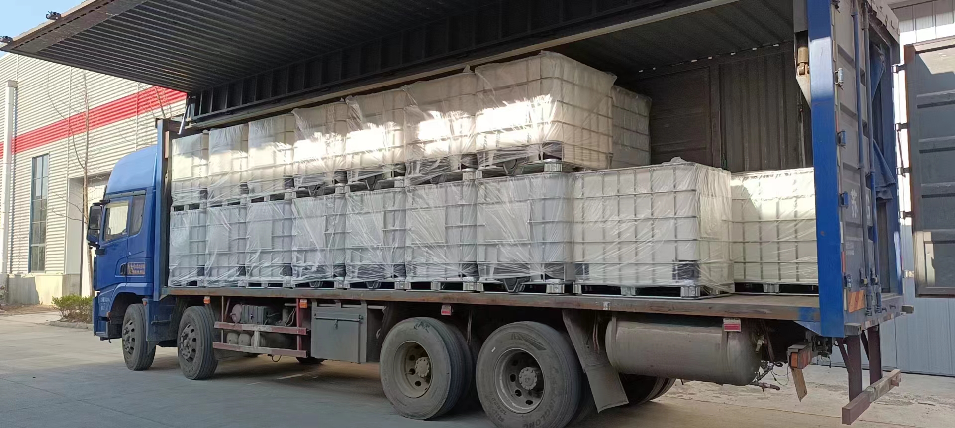 吹塑機(jī)設(shè)備