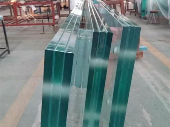 夾膠玻璃規(guī)格有哪些？下面介紹夾膠玻璃的清潔與保養(yǎng)(圖3)