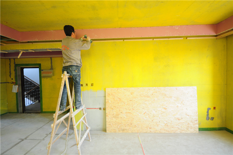 施工場(chǎng)景(圖1)